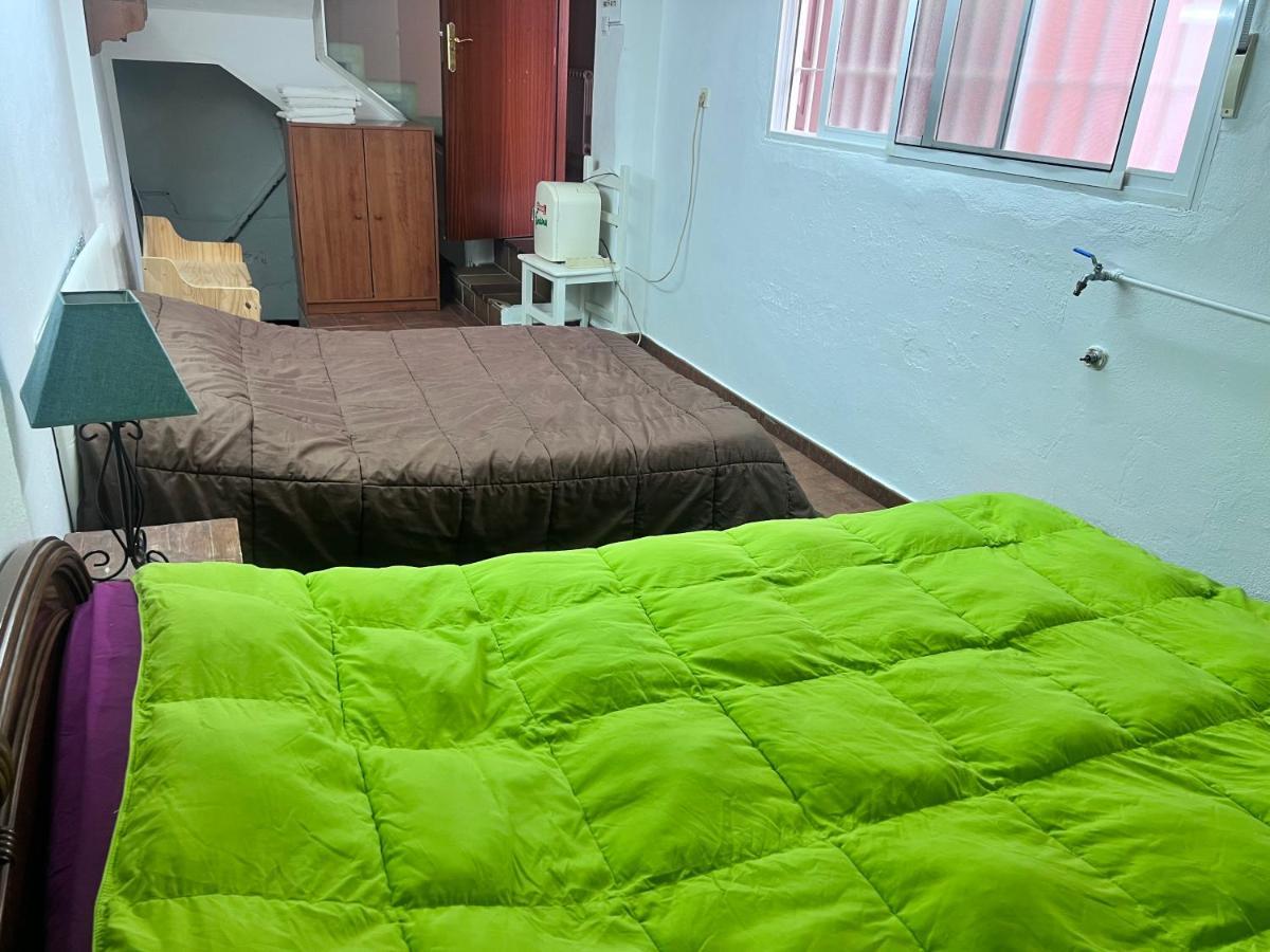 Апартаменти Casa Ideal Familias Y Grupos Con Balcones Exterior Soleada Patios Cerca Alhambra, Sierra Nevada, Rio Genil, Lancha Del Genil, Parque Llano Y Reloj Del Sol Con Barbacoas, Campo De Futbol, Circuito Gimnasia Гранада Екстер'єр фото