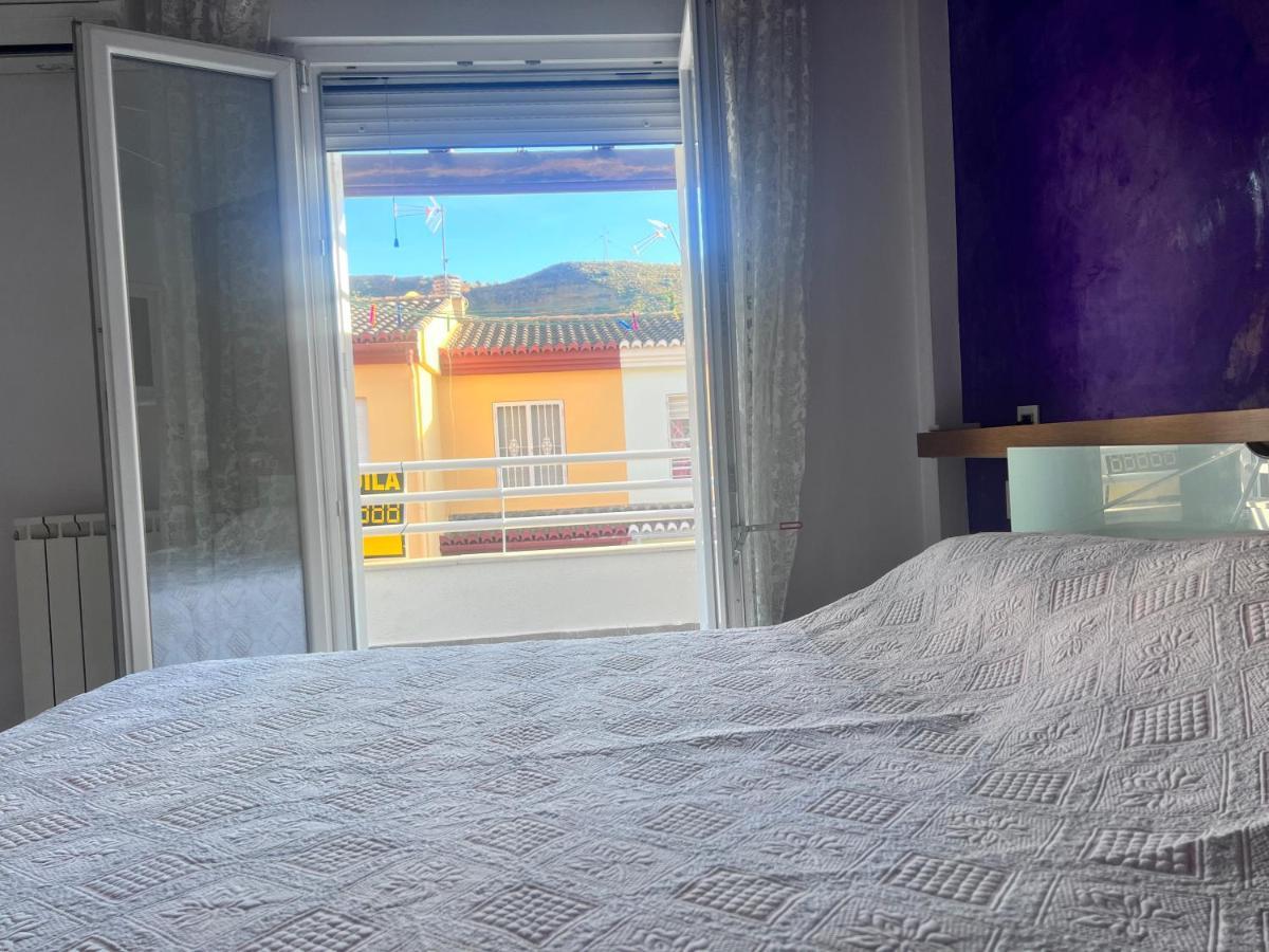 Апартаменти Casa Ideal Familias Y Grupos Con Balcones Exterior Soleada Patios Cerca Alhambra, Sierra Nevada, Rio Genil, Lancha Del Genil, Parque Llano Y Reloj Del Sol Con Barbacoas, Campo De Futbol, Circuito Gimnasia Гранада Екстер'єр фото